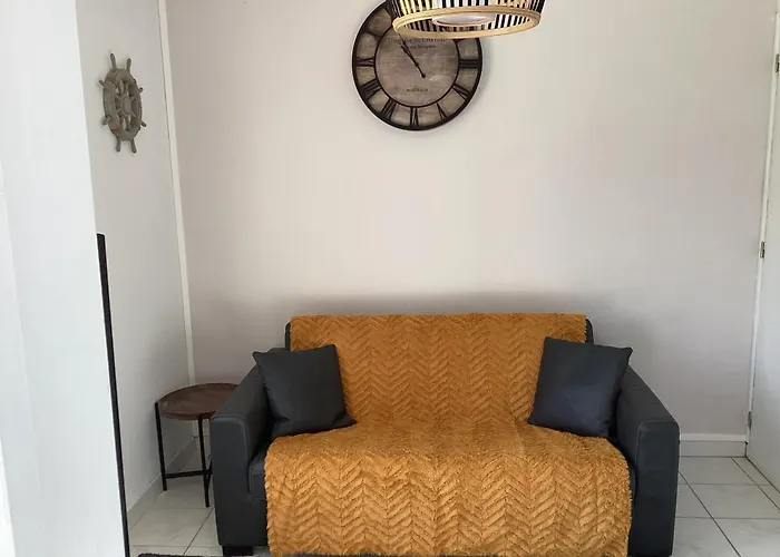 Riverside Hauterive *